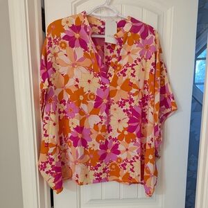 Chic Floral V-Neck Blouse in Pink and Orange